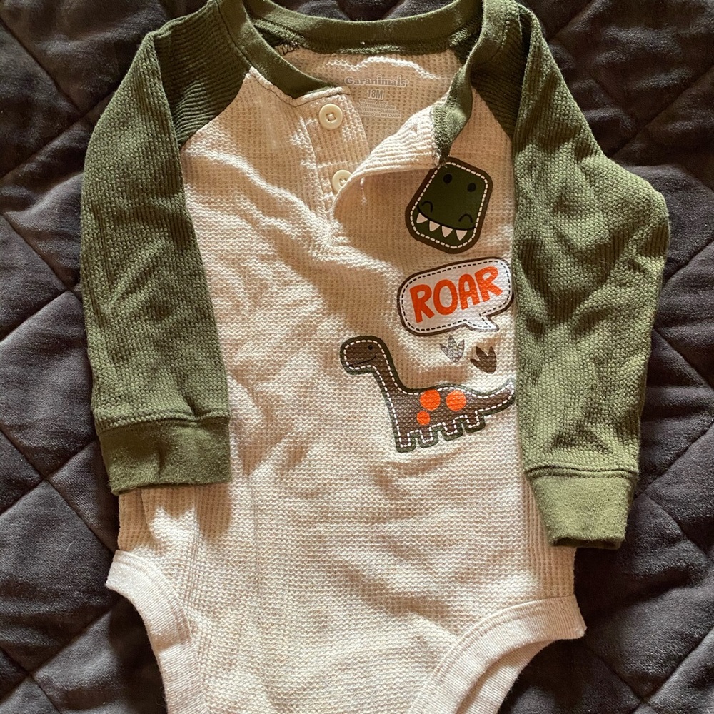 Dinosaur long sleeve body suit green and tan 18m